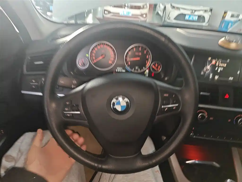 BMW X3 2017 — фото 11