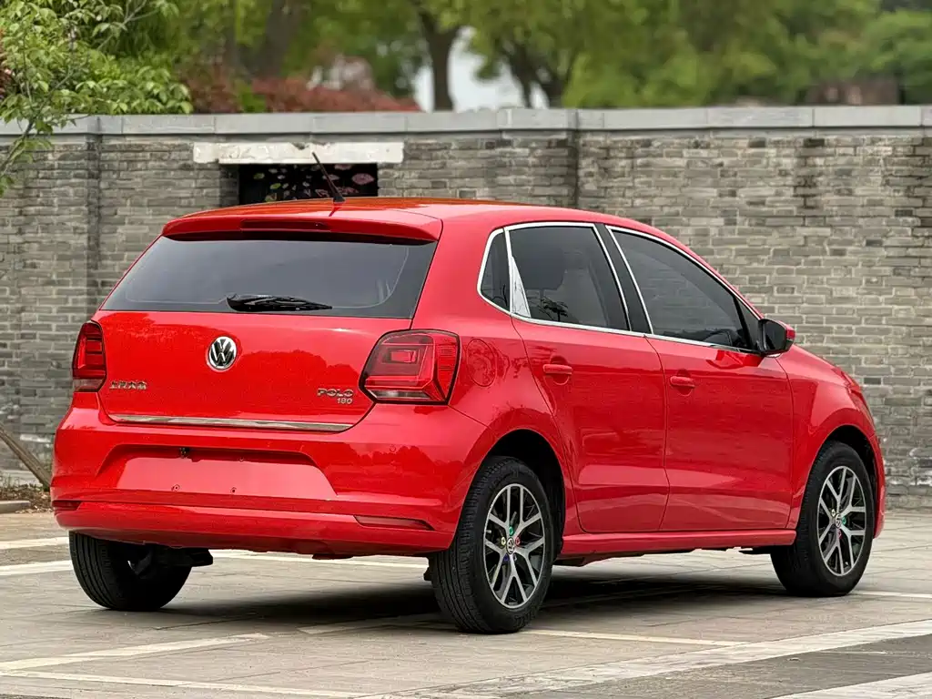 Volkswagen Polo 2017 — фото 4