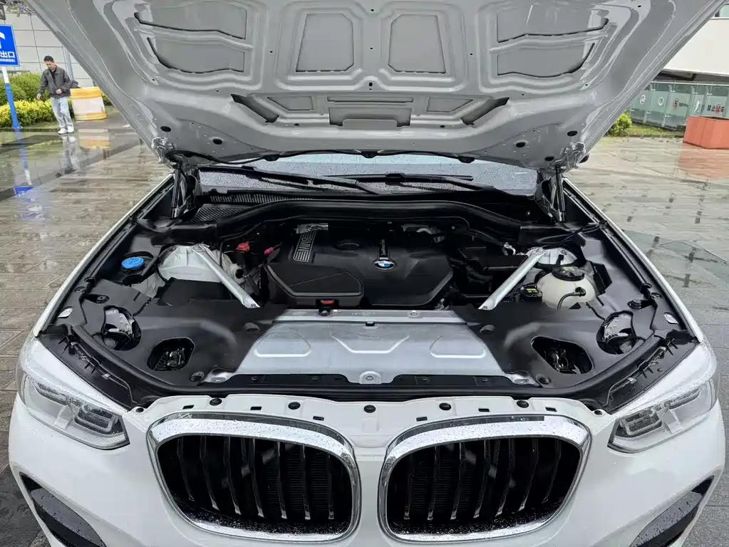 BMW X4 2019 — фото 30