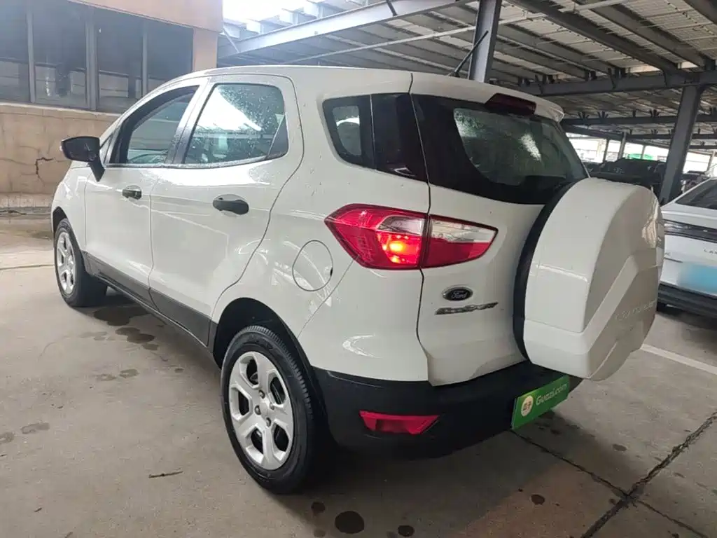 Ford EcoSport 2018 — фото 5