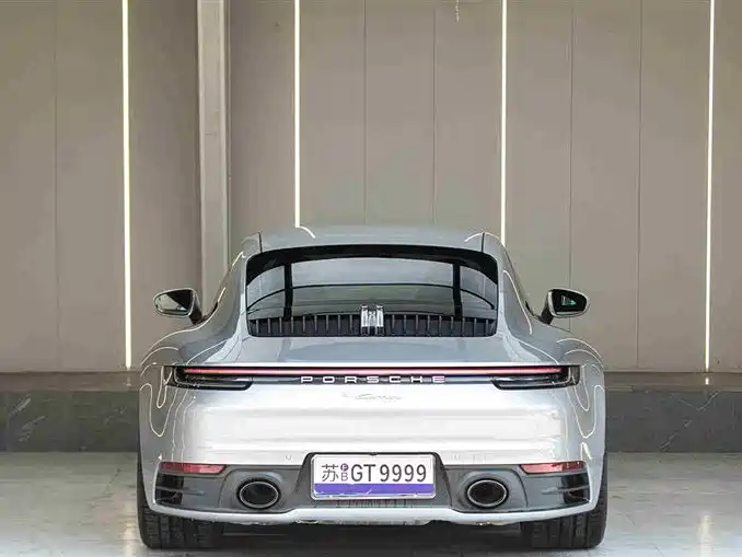 Porsche 911 2024 — фото 7