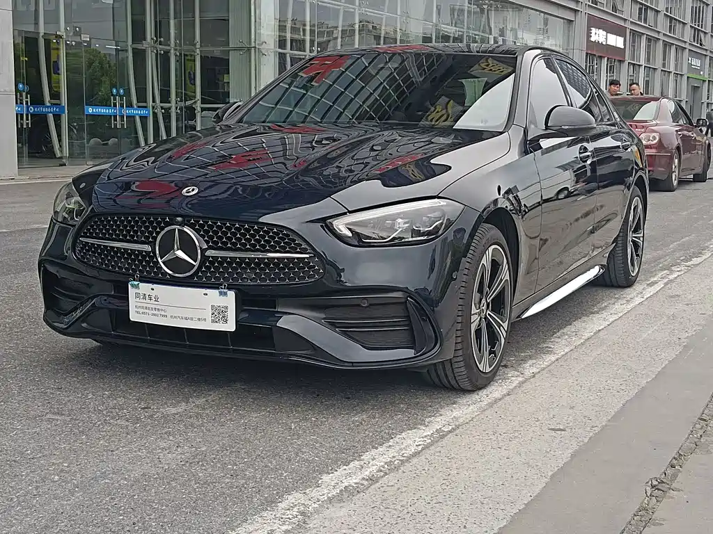 Mercedes-Benz C-Class 2022 — фото 1