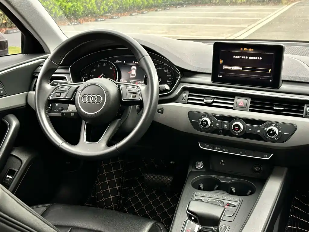 Audi A4L 2019 — фото 14
