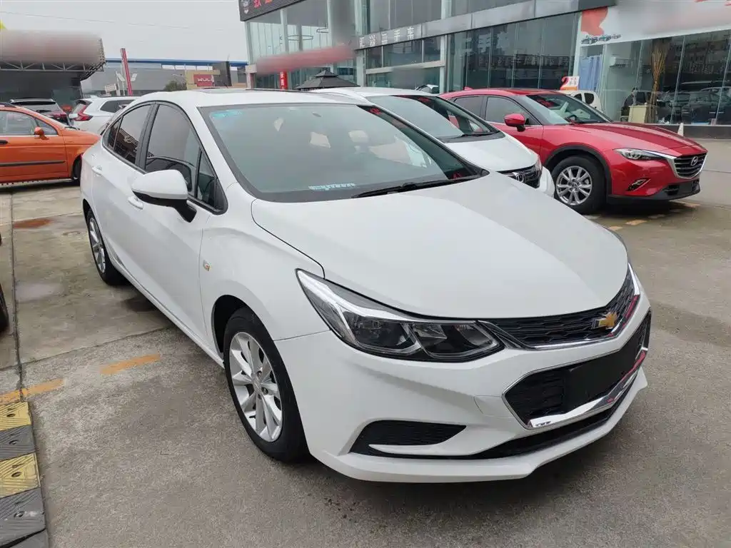 Chevrolet Cruze 2018 — фото 4