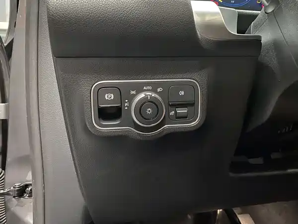 Mercedes-Benz GLB 2022