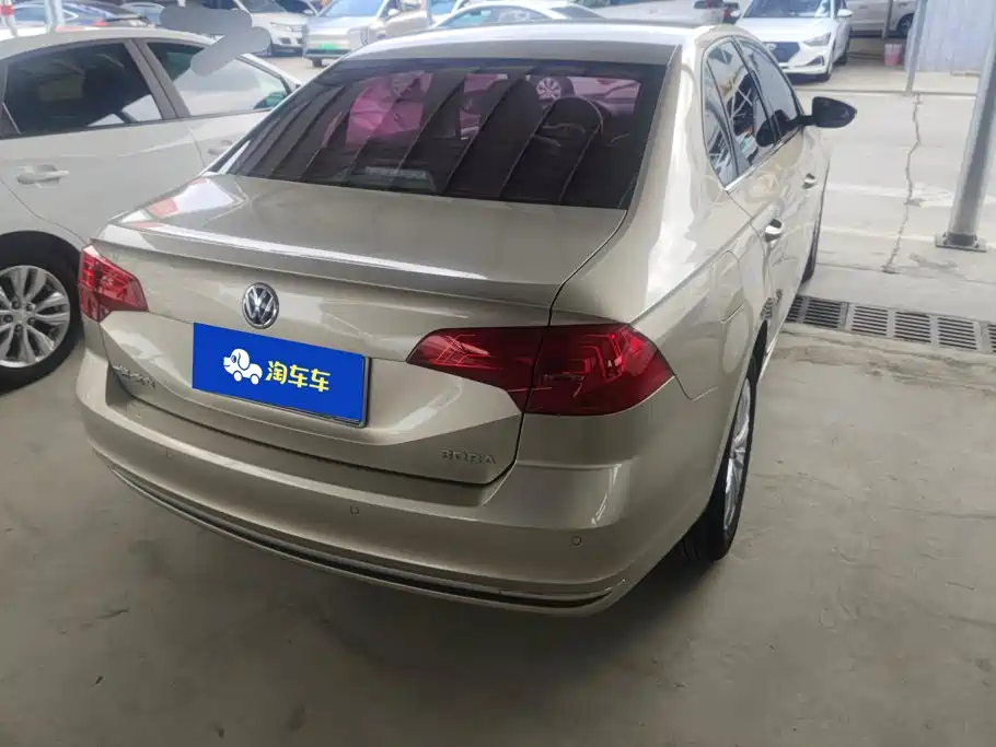 Volkswagen Bora 2016
