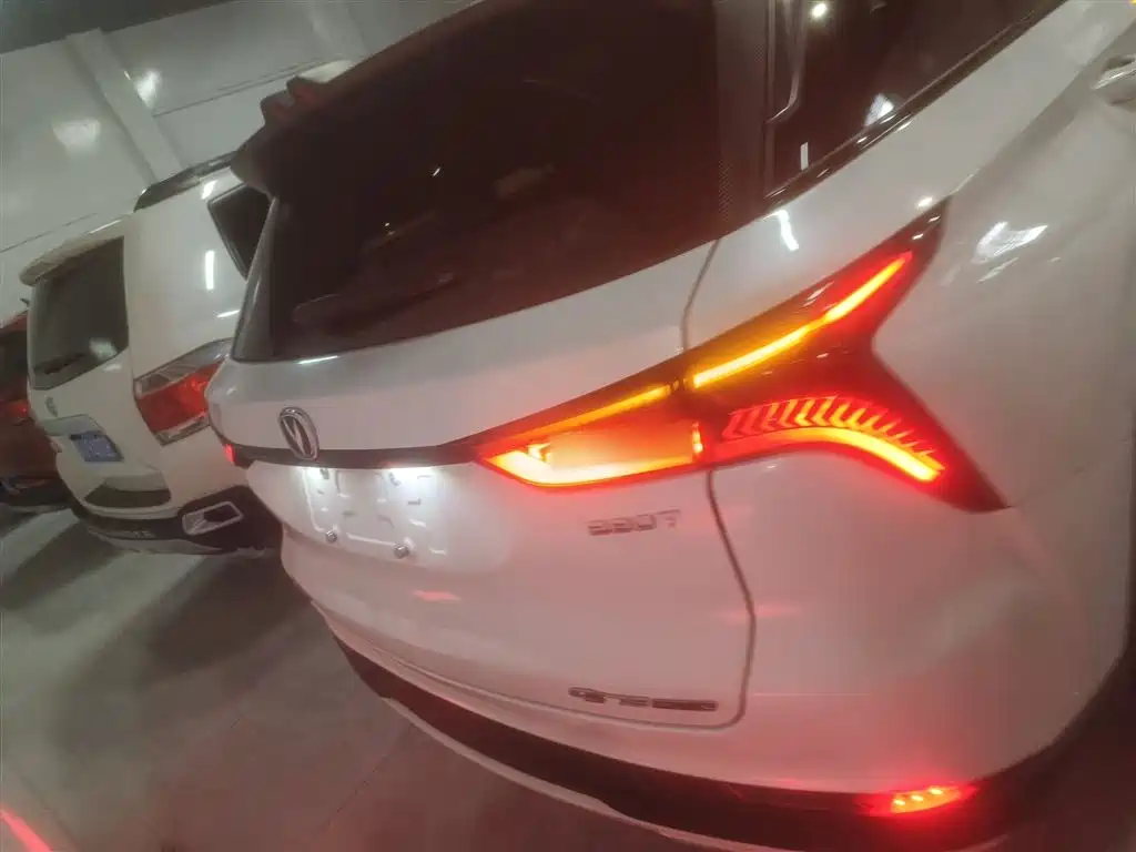 Changan CS75 PLUS 2020 — фото 22