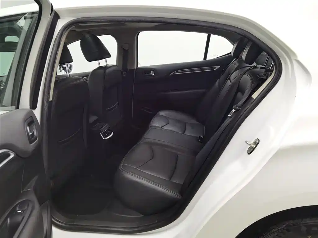 Citroen C4L 2016 — фото 15