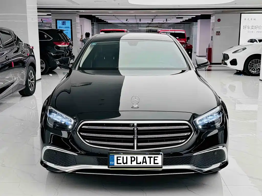 Mercedes-Benz E-Class 2023 — фото 2