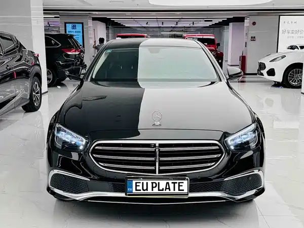 Mercedes-Benz E-Class 2023
