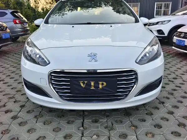 Peugeot 308 2016