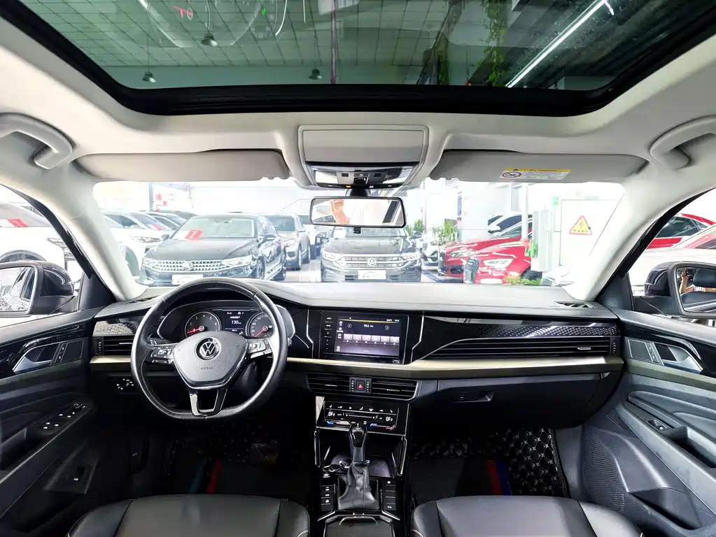 Volkswagen Passat 2021
