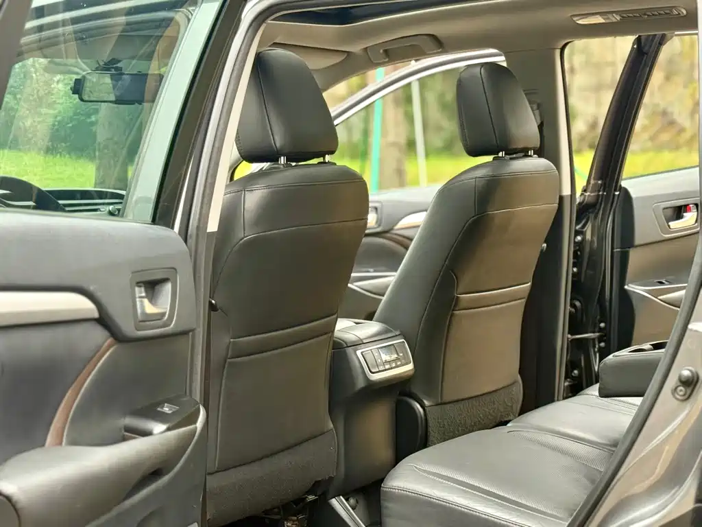 Toyota Highlander 2018 — фото 12
