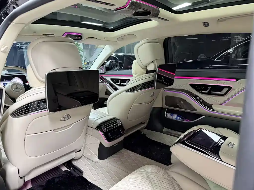 Mercedes-Benz Maybach S-Class 2024 — фото 11