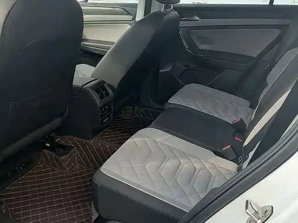 Volkswagen Tayron 2023
