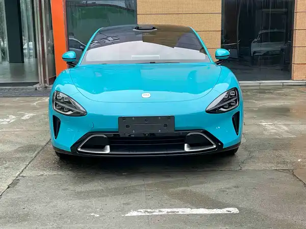 Xiaomi SU7 2024