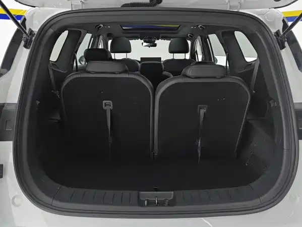 Geely Haoyue L 2025