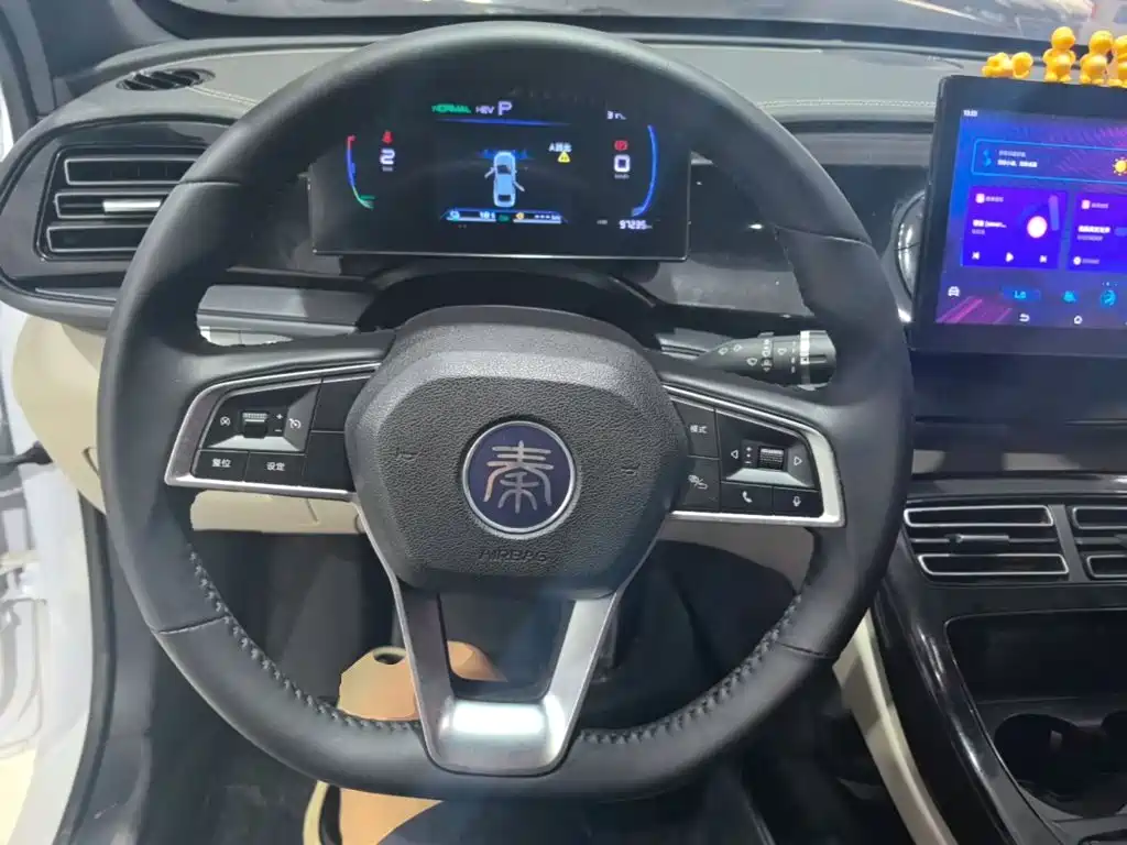 BYD Qin PLUS 2023 — фото 11
