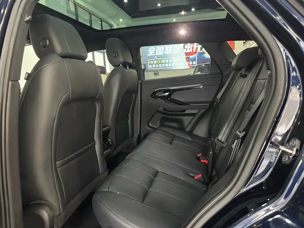 Land Rover Range Rover Evoque 2020 — фото 19