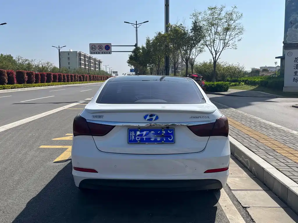 Hyundai Mistra 2016 — фото 4