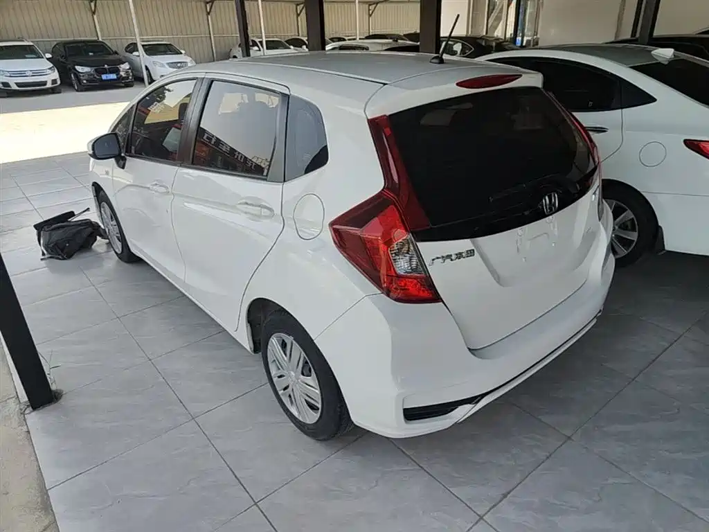 Honda Fit 2019 — фото 5