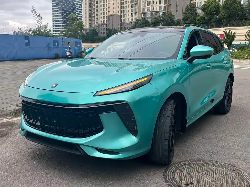 Dongfeng Fengxing T5 EVO 2022 — фото 1