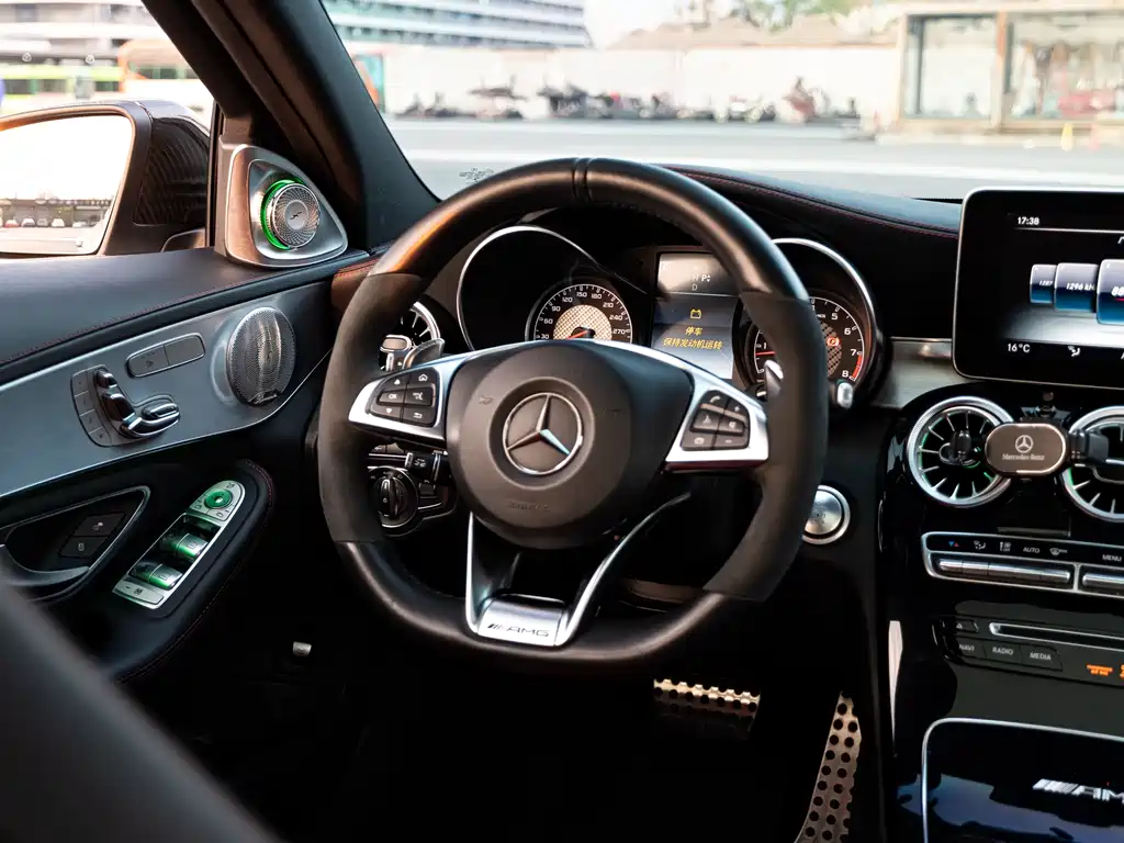 Mercedes-Benz C-Class AMG 2017 — фото 5
