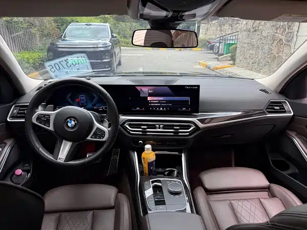 BMW 3 Series 2024