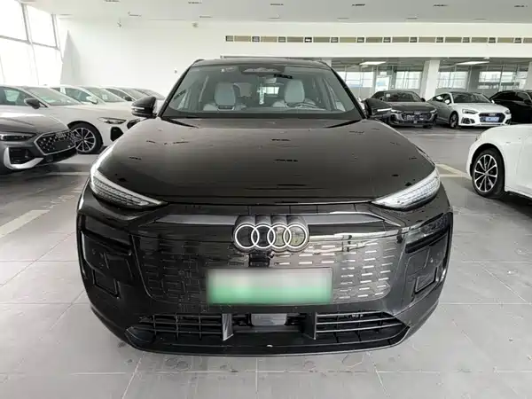 Audi Q6L E-Tron 2025