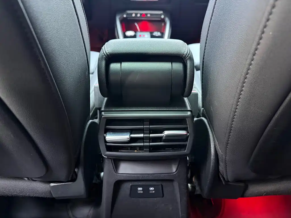 Audi A3 2023 — фото 15
