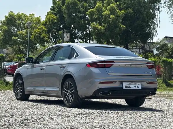 Geely Xingrui 2022