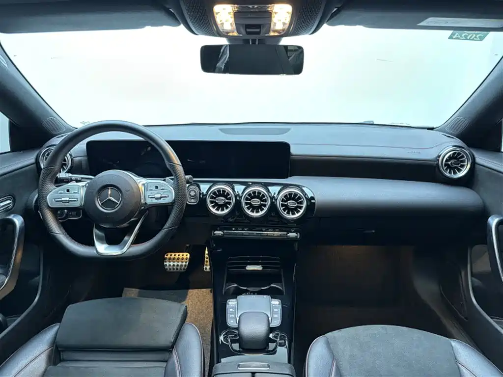 Mercedes-Benz CLA 2022 — фото 8