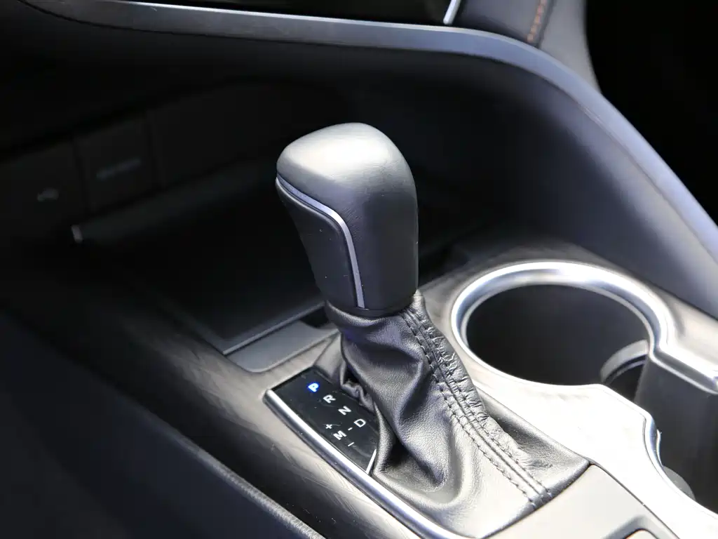 Toyota Camry 2022