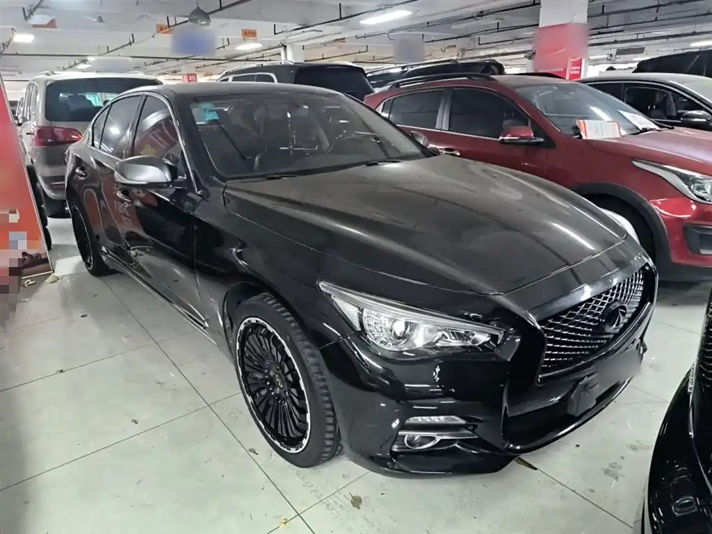 Infiniti Q50L 2017 — фото 4