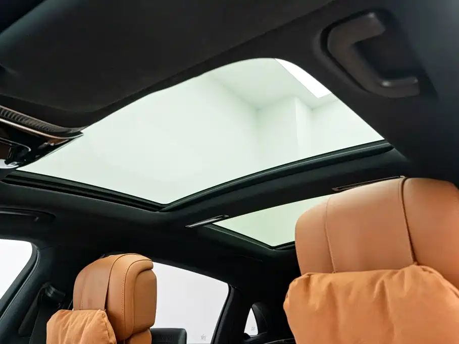 Mercedes-Benz Maybach S-Class 2023 — фото 21