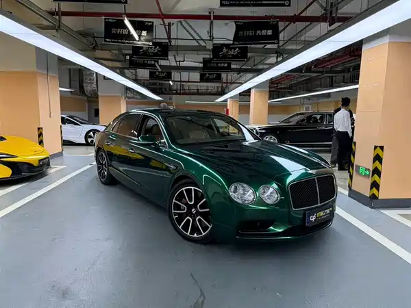Bentley Flying Spur 2018