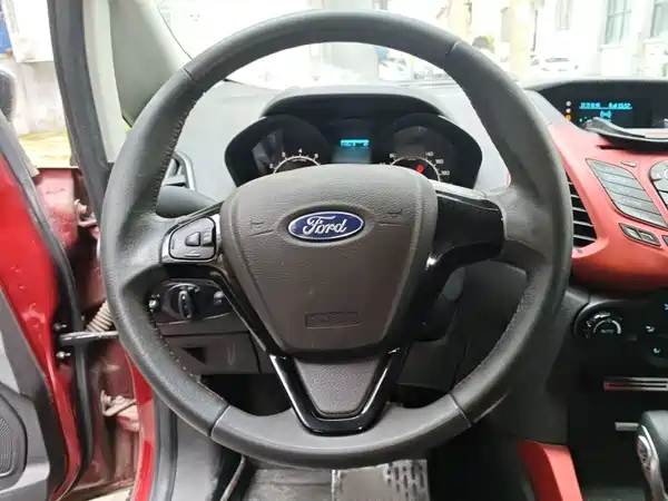 Ford EcoSport 2016
