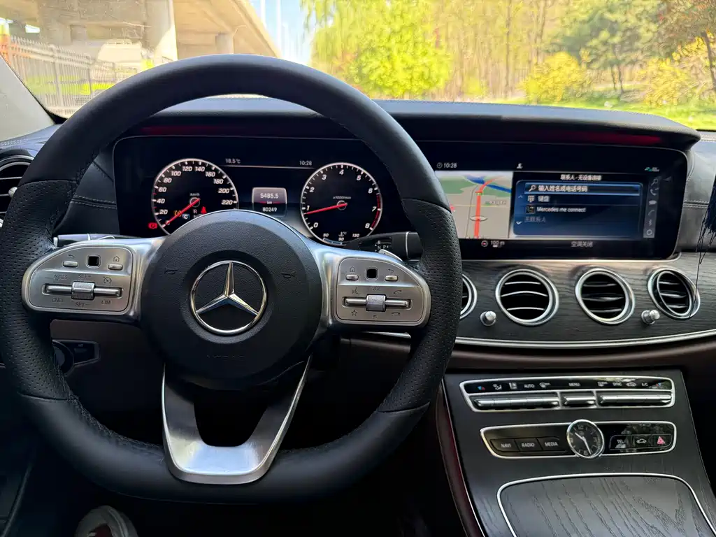 Mercedes-Benz E-Class 2019 — фото 9