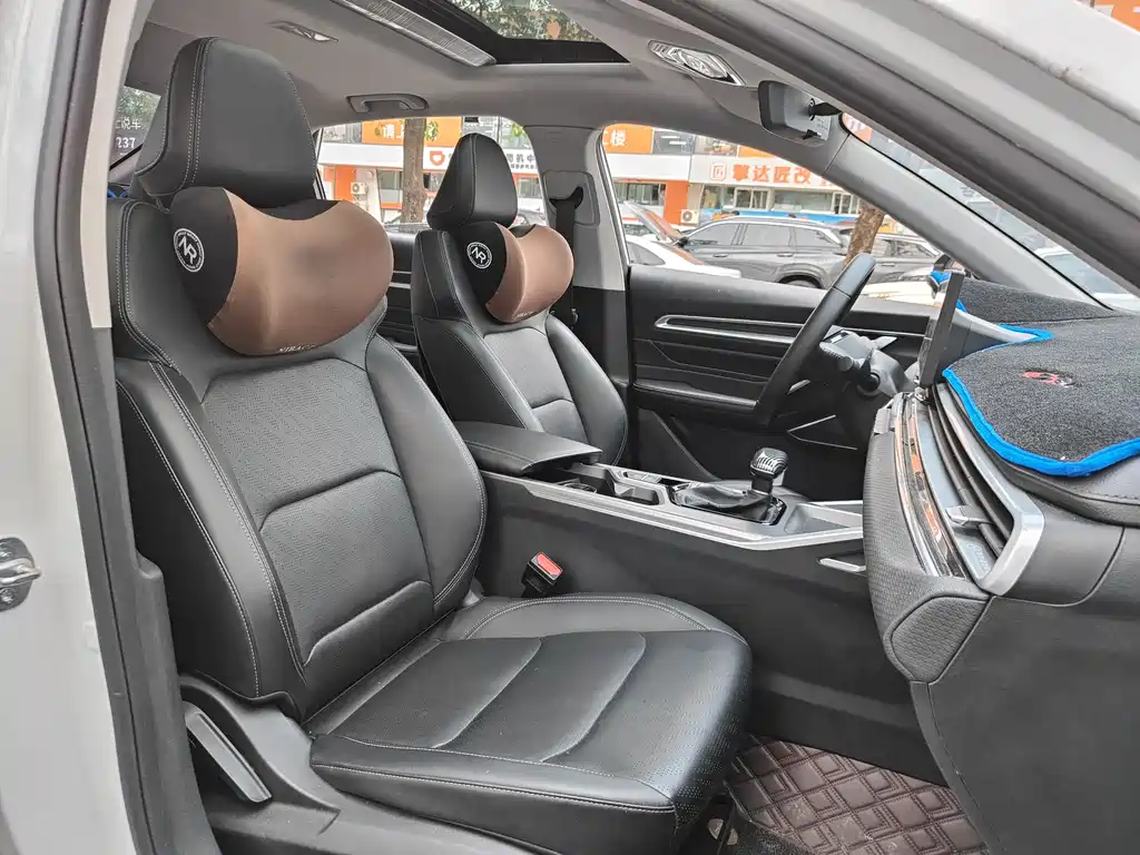 Geely Emgrand 2023 — фото 11