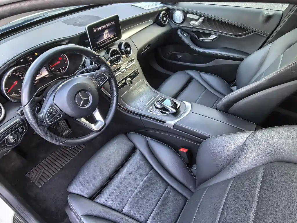 Mercedes-Benz C-Class 2018