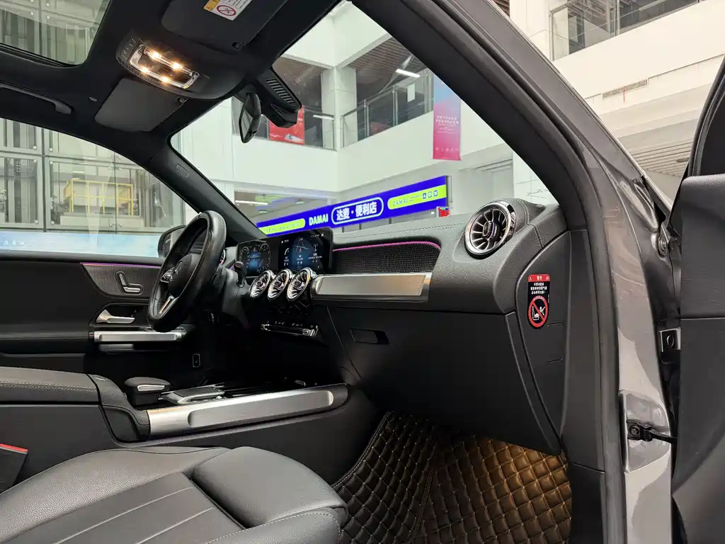 Mercedes-Benz GLB 2021 — фото 20