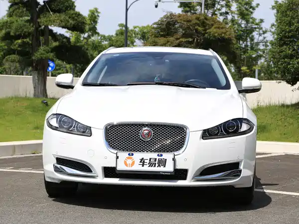 Jaguar XF 2016