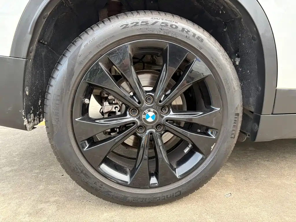 BMW X1 2020 — фото 21