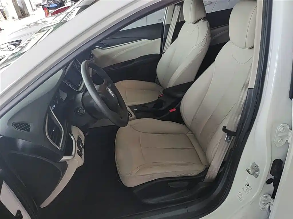 Buick Excelle 2020 — фото 15