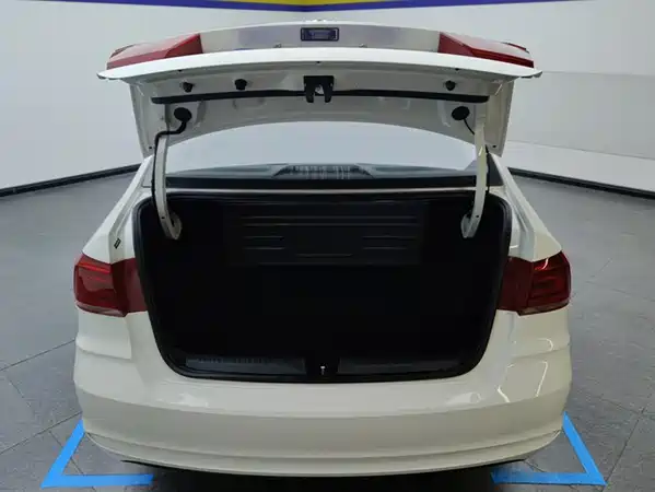 Volkswagen Santana 2021