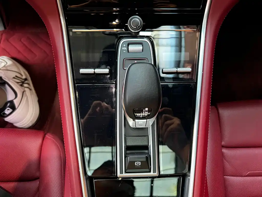 Porsche Panamera 2023 — фото 14
