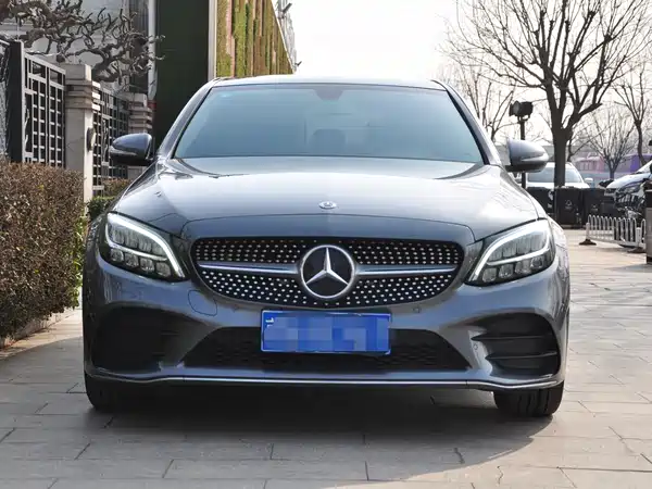 Mercedes-Benz C-Class 2019
