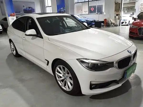 BMW 3 Series GT 2018