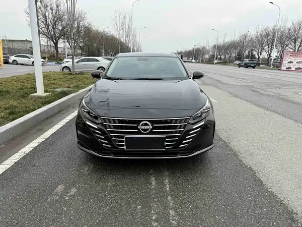 Nissan Teana 2024