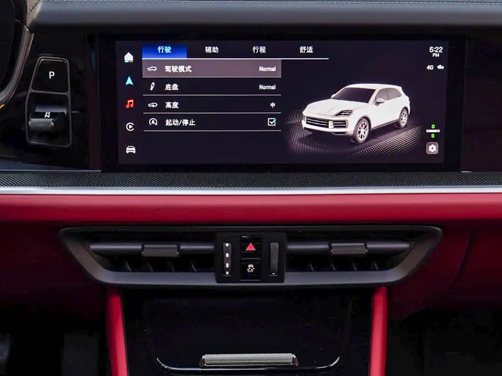 Porsche Cayenne 2024 — фото 10